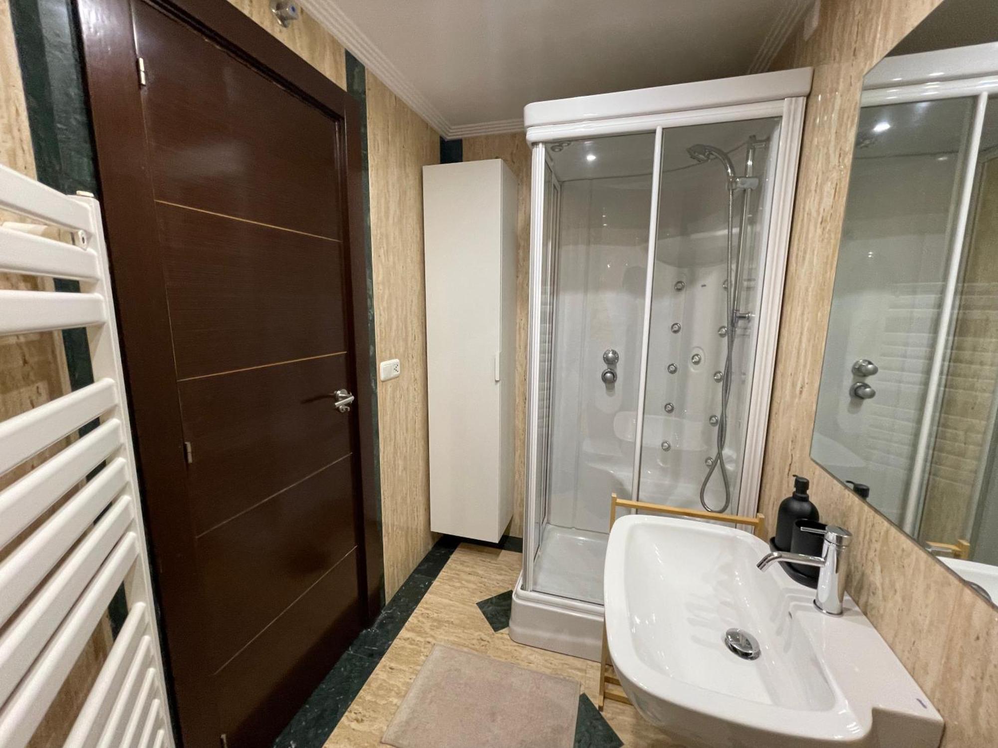 Atuaire Home Vivienda B Luminosa Parking Incluido En Plena Calle Comercial Burgo Exteriör bild